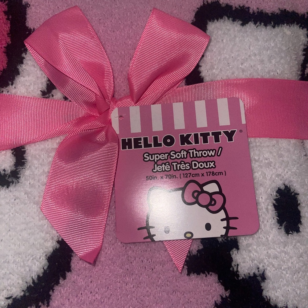 Hello Kitty Blanket